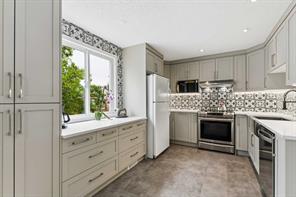 152 Erin Dale Crescent SE, Calgary, Alberta T2B 2R5