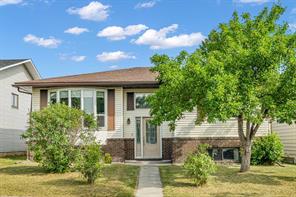 6716 37 Avenue NE, Calgary, Alberta T1Y 5E5