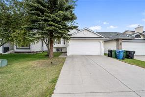 358 Hawkstone Drive NW, Calgary, Alberta T3G 3T7