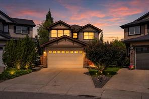 212 Everbrook Way SW, Calgary, Alberta T2Y 0E8