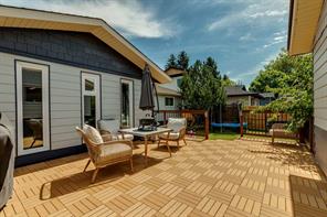 241 Allan Crescent SE, Calgary, Alberta T2J 0T3