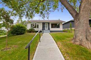 2915 13 Avenue NW, Calgary, Alberta T2N 1M1