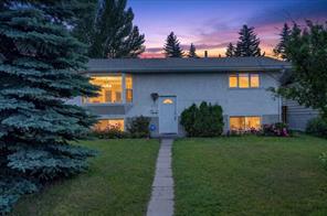 4711 Montana Drive NW, Calgary, Alberta T3B 1G2