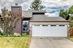 91 Castleridge Crescent NE, Calgary, Alberta T3J 1N6