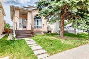 6934 Laguna Way NE, Calgary, Alberta T1Y 6W2