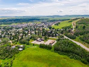 514 & 526 Windsor Avenue NW, Diamond Valley, Alberta T0L 2A0