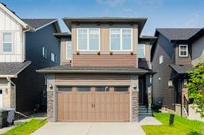 293 Carringsby Way NW, Calgary, Alberta T3P 1T6