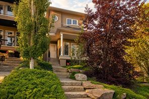 3611 Parkhill Street SW, Calgary, Alberta T2T 1T7