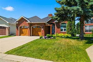 167 Valley Ridge Green NW, Calgary, Alberta T3B 5L6