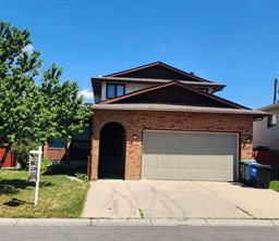 39 Whiteram Close NE, Calgary, Alberta T1Y 5X8