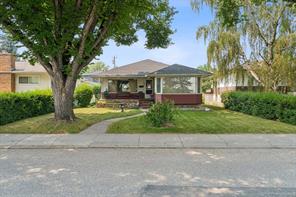 2307 7 Street NE, Calgary, Alberta T2E 4C7