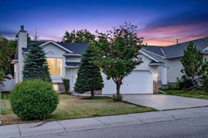 273 Sandarac Drive NW, Calgary, Alberta T3K3W8
