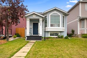 3722 Catalina Boulevard, Calgary, Alberta T1Y 6W6