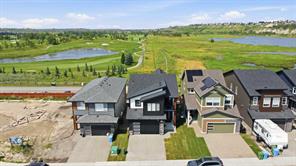 77 Wolf Hollow Villas SE, Calgary, Alberta T2X 5K2
