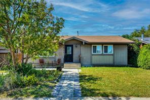 1015 Maitland Way NE, Calgary, Alberta T2A 5K5