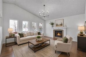89 Everoak Drive SW, Calgary, Alberta T2Y 0C6