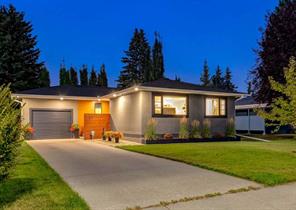 20 Gainsborough Drive SW, Calgary, Alberta T3E 4W7