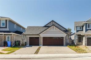 528 Legacy Woods Circle SE, Calgary, Alberta t2x 5a8