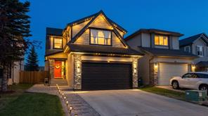 47 Chapman Circle SE, Calgary, Alberta T2X 3T8