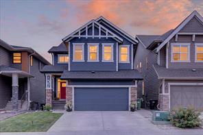 137 Cranbrook Cove SE, Calgary, Alberta T3M 2S9