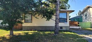 176 Penbrooke Close SE, Calgary, Alberta T2A 3P1