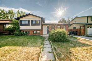 179 Deer Ridge Way SE, Calgary, Alberta T2J 5Y8