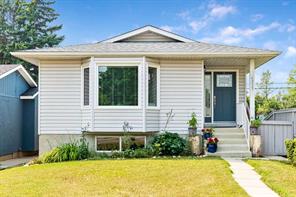 4325 70 Street NW, Calgary, Alberta T3B 2K4