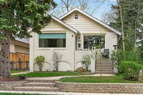 924 7A Street NW, Calgary, Alberta T2M 3J3