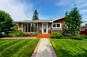 48 Hillary Crescent SW, Calgary, Alberta T2V3J2