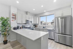 44 Amblefield Avenue NW, Calgary, Alberta T3P2C1