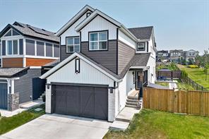 142 Lucas Terrace NW, Calgary, Alberta T3P 1P9