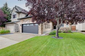 10 Strathlea Grove SW, Calgary, Alberta T3H 5B1