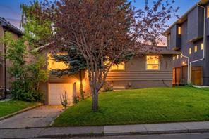 3042 28 Street SW, Calgary, Alberta T3E2J5
