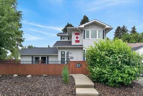2511 Exshaw Road NW, Calgary, Alberta T2M4E6