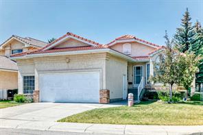 184 Hampshire Circle NW, Calgary, Alberta T3A 4Y3
