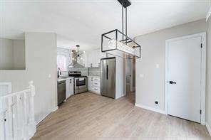 18 Falmere Way NE, Calgary, Alberta T3J 2Z2