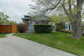 323 Ranchview Place NW, Calgary, Alberta T3G 1J8