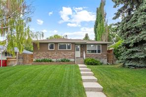315 45 Avenue SW, Calgary, Alberta T2S 1B3