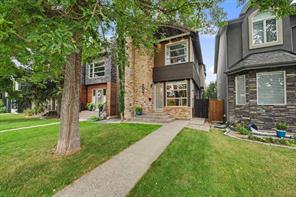 2027 42 Avenue SW, Calgary, Alberta T2T 2M8