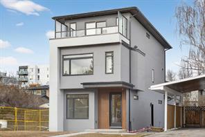 720 52 Avenue SW, Calgary, Alberta T2V 0B5