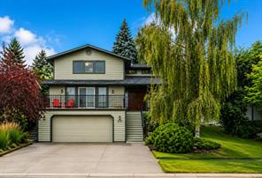 420 Strathcona Drive SW, Calgary, Alberta T3H 1M3