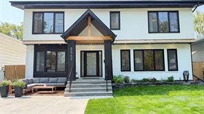 2543 Chicoutimi Drive NW, Calgary, Alberta T2L 0W4