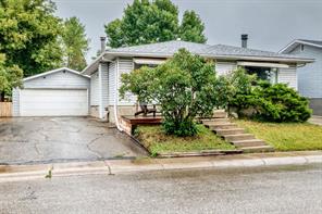 1949 LYTTON Crescent SE, Calgary, Alberta T2C 1K9