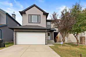 81 Saddlecrest Green NE, Calgary, Alberta T3J 5N4