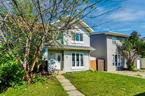 95 Castlegreen Close NE, Calgary, Alberta T3J 1Y6