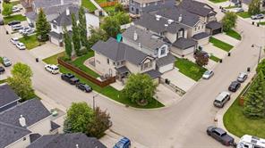137 Evanscove Circle NW, Calgary, Alberta T3P 0A2