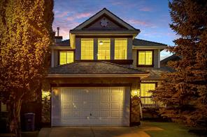 74 Spring View SW, Calgary, Alberta T3H 3S7