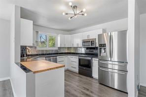 6824 Temple Drive NE, Calgary, Alberta T1Y 4X8