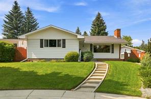 1032 Cannock Place SW, Calgary, Alberta T2W 1M7
