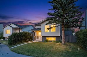 52 Erin Meadows Court SE, Calgary, Alberta T2B2Z7